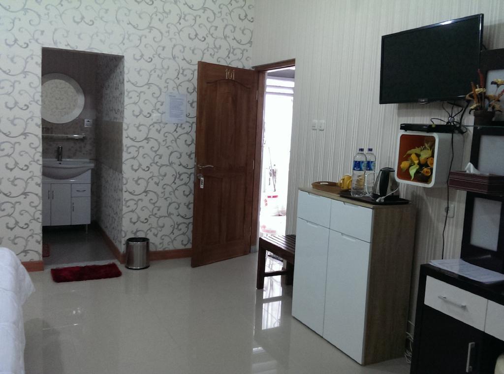 Rene Hotel Джокьякарта Номер фото